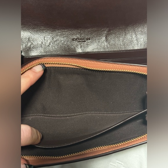 Coach Croc Embossed Ombré long wallet - Picture 8 of 13